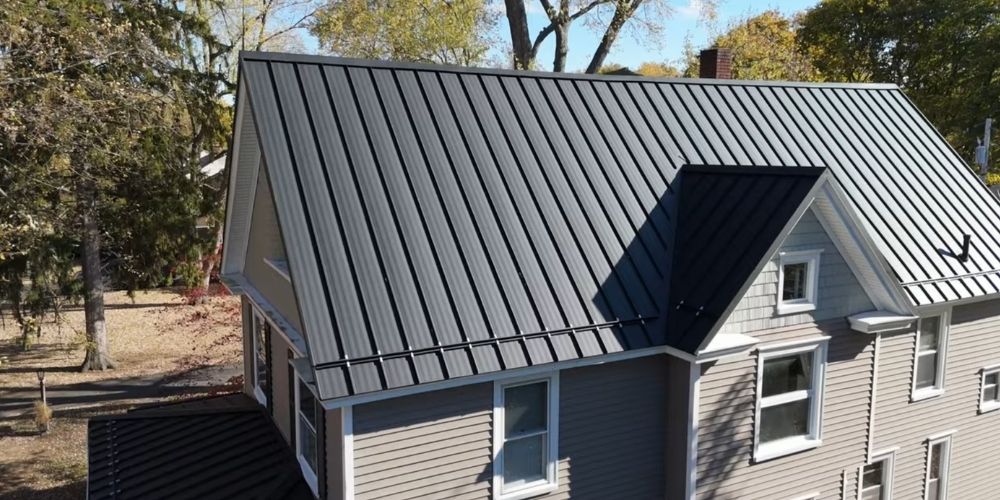 Why Metal Roofs Are Perfect for Older Homes