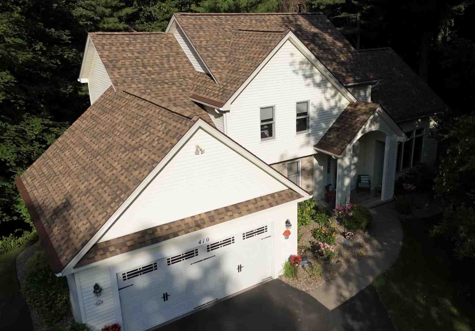 Why Upgrading to Architectural Shingles is a Smart Investment